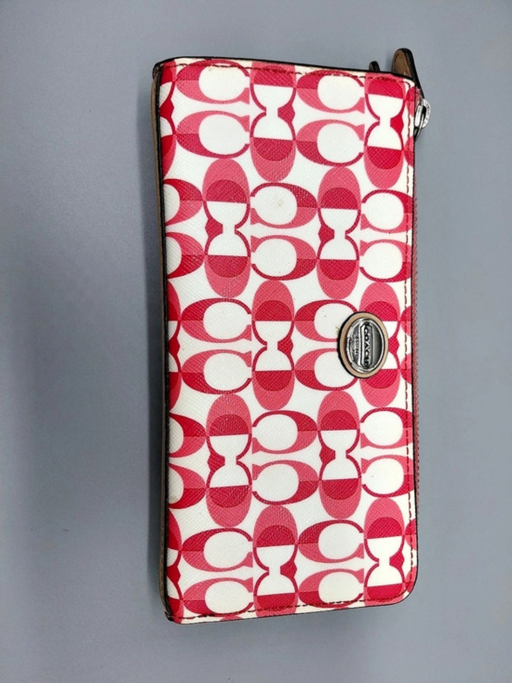 Coach Signature Zip Around Wallet Pink & White